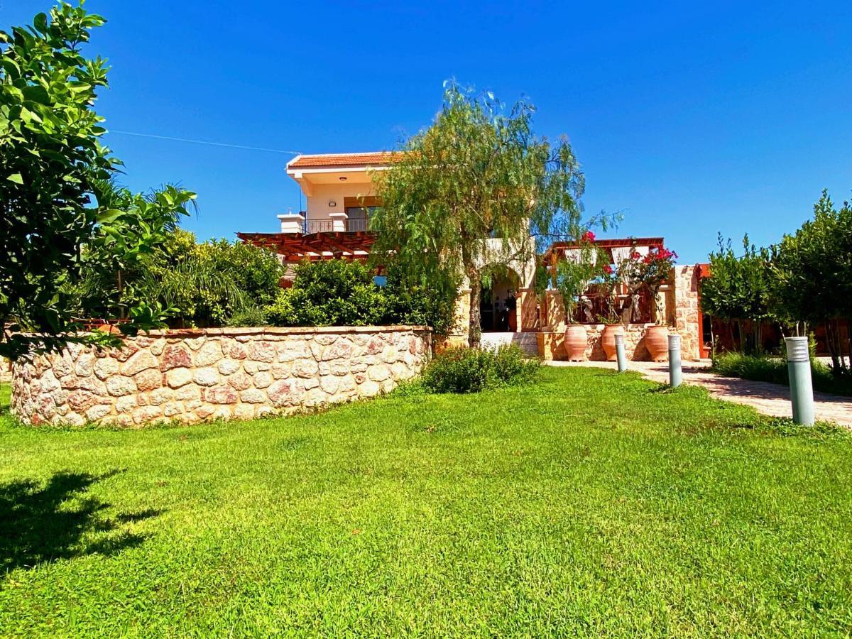 Lucidum Villa Rhodes ฟาลิรากี ภายนอก รูปภาพ